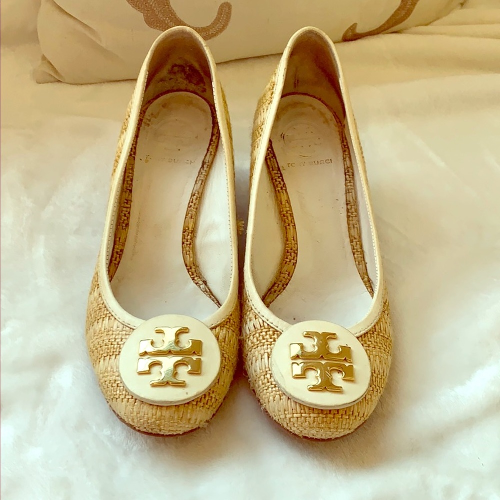 Tory Burch Sally Raffia Wedge Size 8.5